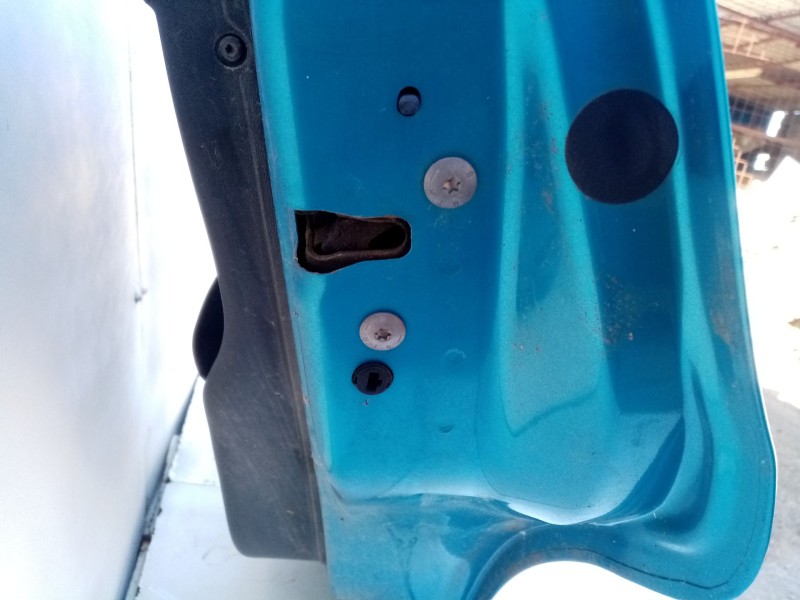 Recambio de puerta trasera derecha para citroën c3 sx referencia OEM IAM 9004CJ  