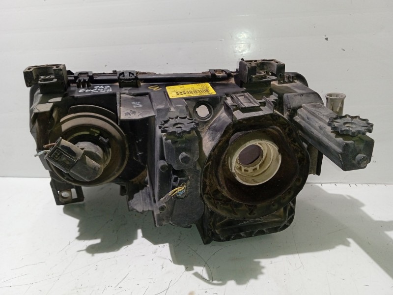 Recambio de faro derecho para bmw serie 3 compact (e46) 316ti referencia OEM IAM 63126901970  