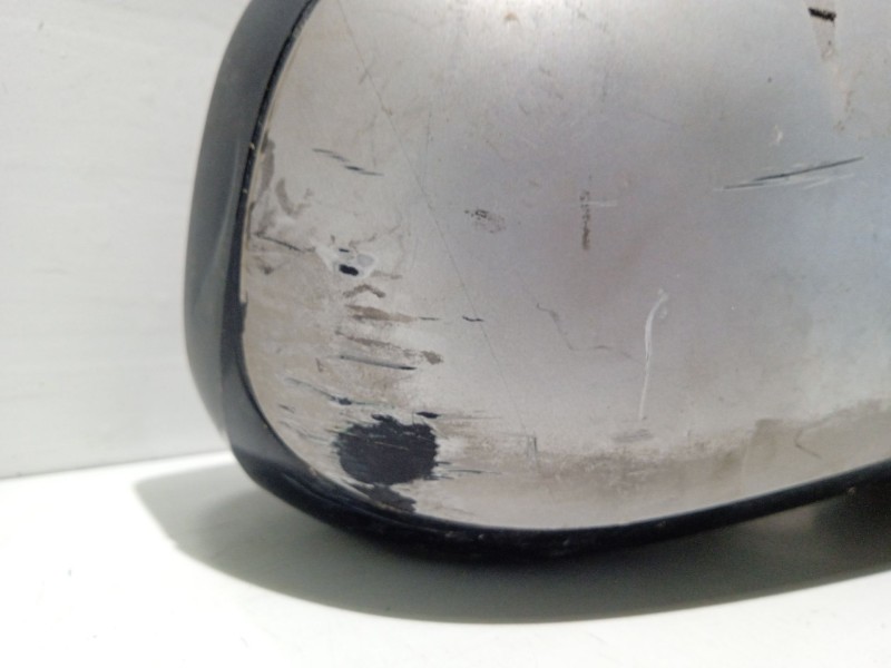 Recambio de retrovisor derecho para citroën xsara (n1) 1.9 d referencia OEM IAM 9636882777  