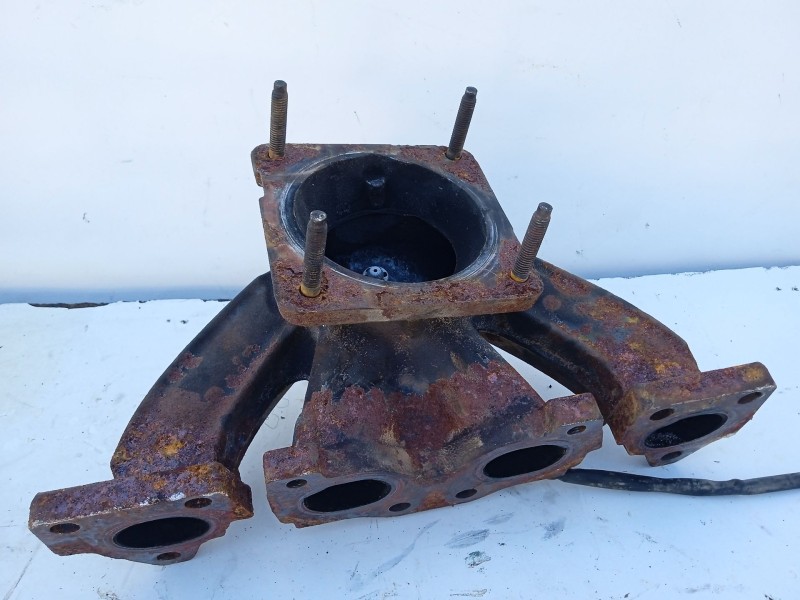 Recambio de colector escape para peugeot 206 cc referencia OEM IAM 0341G2  