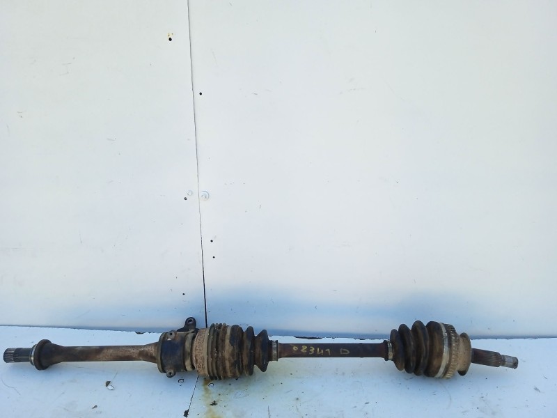 Recambio de transmision delantera derecha para kia magentis gls referencia OEM IAM 495003C791  