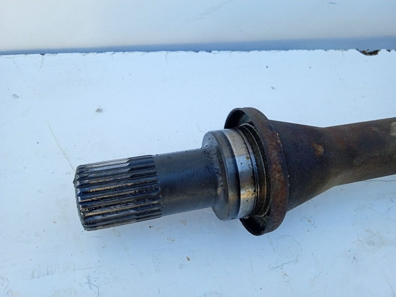 Recambio de transmision delantera derecha para kia magentis gls referencia OEM IAM 495003C791  