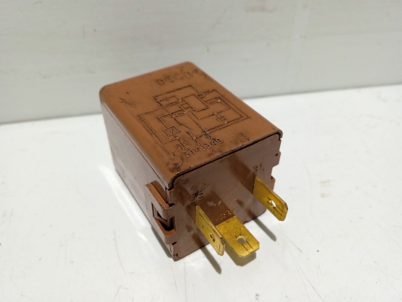 Recambio de rele para ssangyong rexton referencia OEM IAM 8630008200 86300-08200 DECO