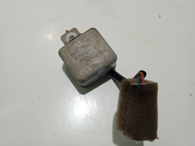 Recambio de modulo electronico para ssangyong rexton referencia OEM IAM 8661005001  