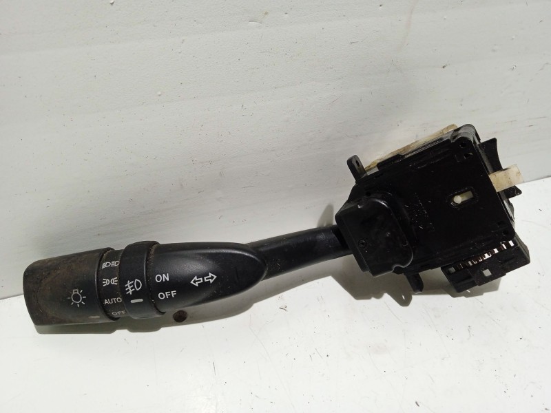 Recambio de mando luces para ssangyong rexton referencia OEM IAM 8591009351  