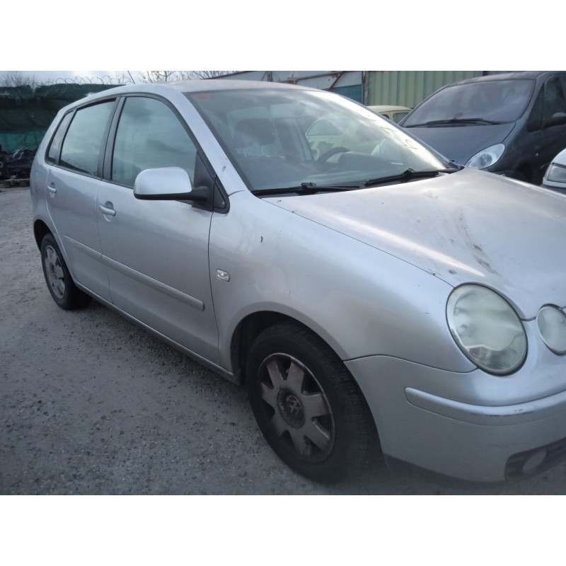 volkswagen polo iv sedán (9a4, 9a2, 9n2, 9a6) del año 2004