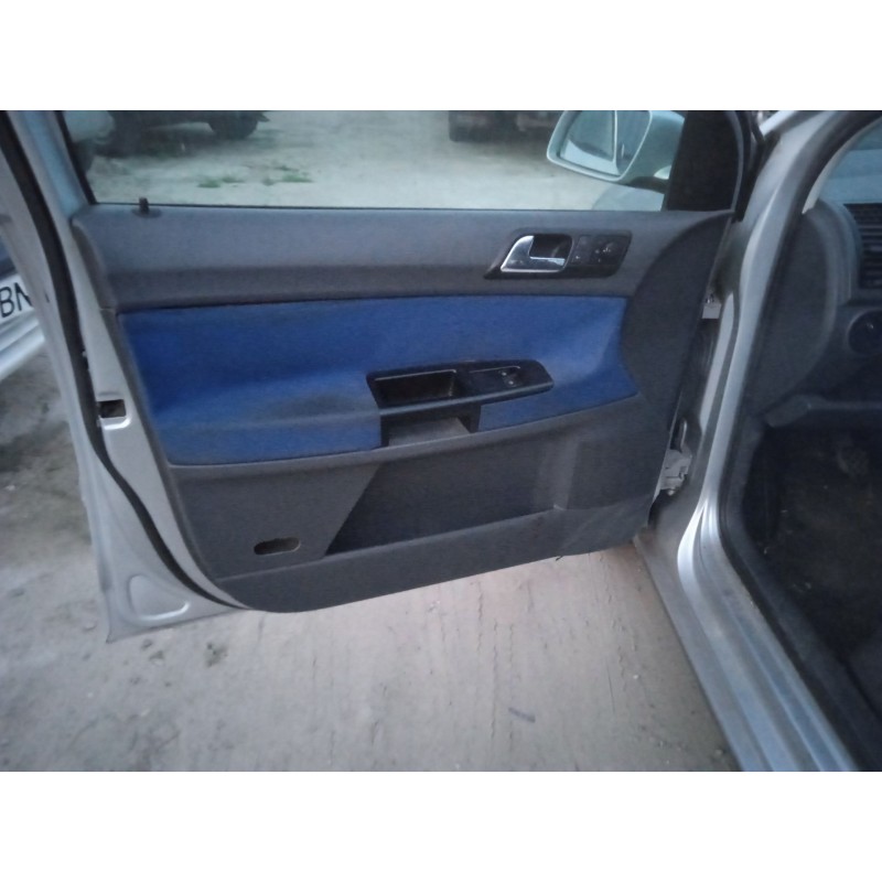 volkswagen polo iv sedán (9a4, 9a2, 9n2, 9a6) del año 2004