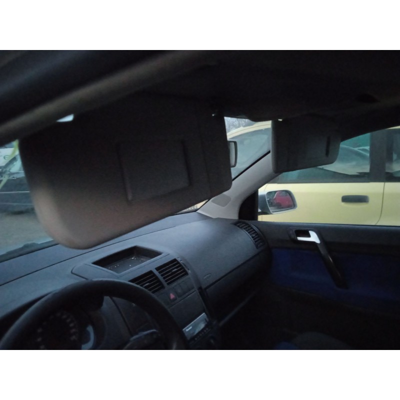 volkswagen polo iv sedán (9a4, 9a2, 9n2, 9a6) del año 2004