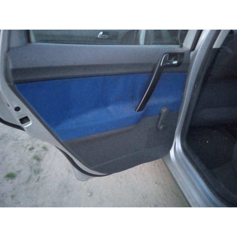 volkswagen polo iv sedán (9a4, 9a2, 9n2, 9a6) del año 2004