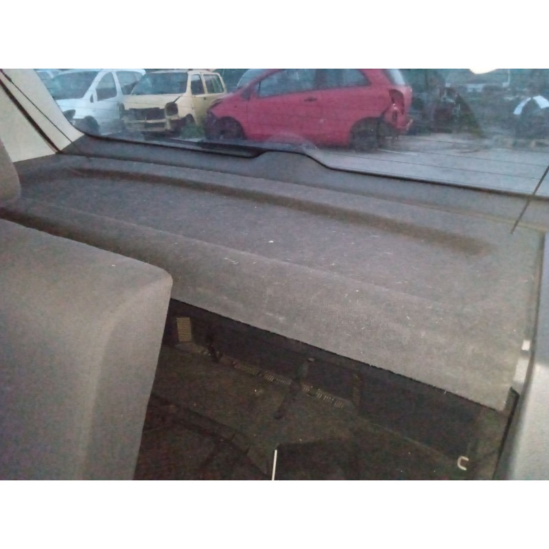 volkswagen polo iv sedán (9a4, 9a2, 9n2, 9a6) del año 2004