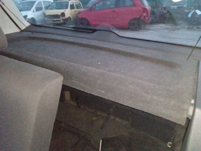 volkswagen polo iv sedán (9a4, 9a2, 9n2, 9a6) del año 2004