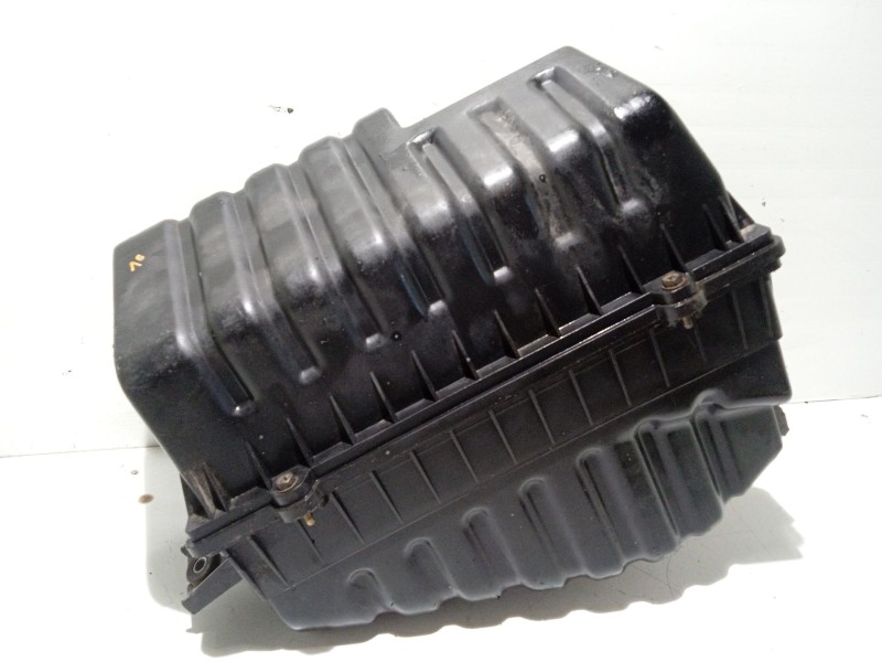 Recambio de caja filtro de aire para ssangyong rexton referencia OEM IAM 2310008B00  