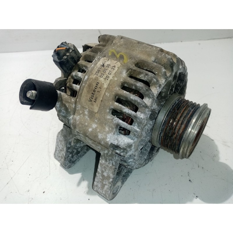 Recambio de alternador para ford fiesta (cbk) 1.4 tdci cat referencia OEM IAM 1545138  