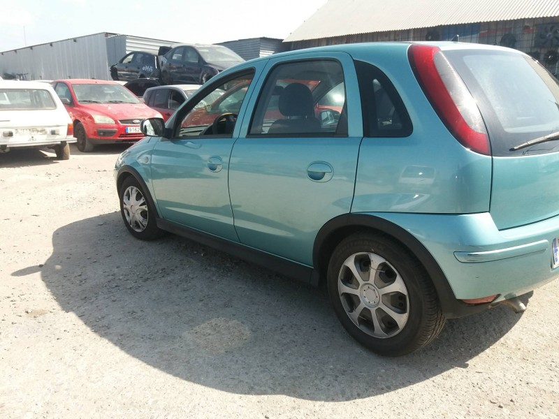 opel corsa c 1.3 16v cdti cat (z 13 dt / ln9)   |   0.03 - ... | 2003 | 69 cv / 51 kw del año 2003