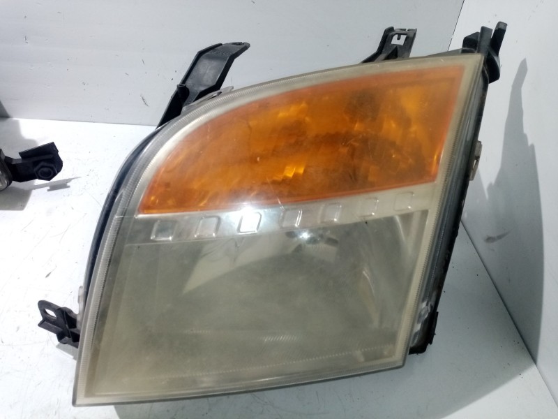Recambio de faro izquierdo para ford fusion (ju_) 1.6 tdci referencia OEM IAM 1547725 24689700L 