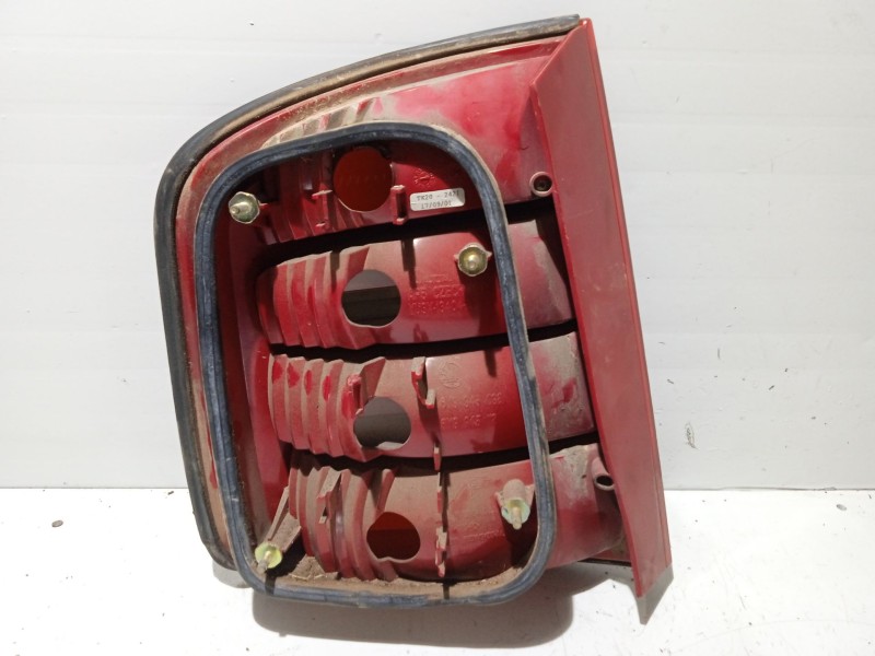 Recambio de piloto trasero derecho para skoda fabia i (6y2) 1.9 sdi referencia OEM IAM 6Y6945112C  