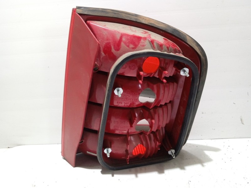 Recambio de piloto trasero izquierdo para skoda fabia i (6y2) 1.9 sdi referencia OEM IAM 6Y6945111C  