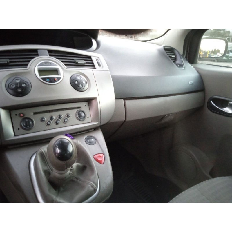 renault grand scénic ii (jm0/1_) del año 2004