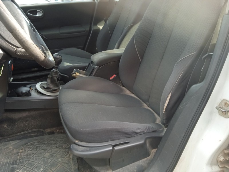 renault megane ii sedán (lm0/1_) del año 2004