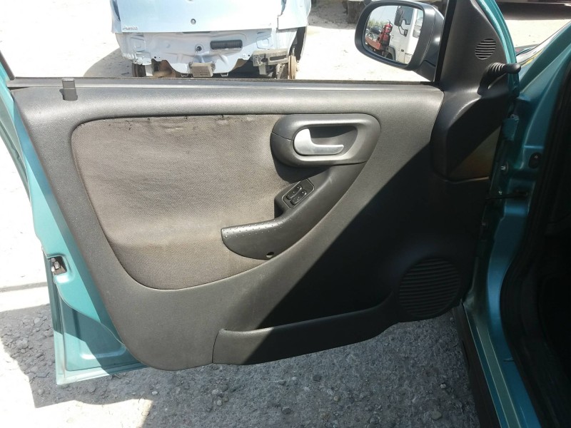 opel corsa c 1.3 16v cdti cat (z 13 dt / ln9)   |   0.03 - ... | 2003 | 69 cv / 51 kw del año 2003