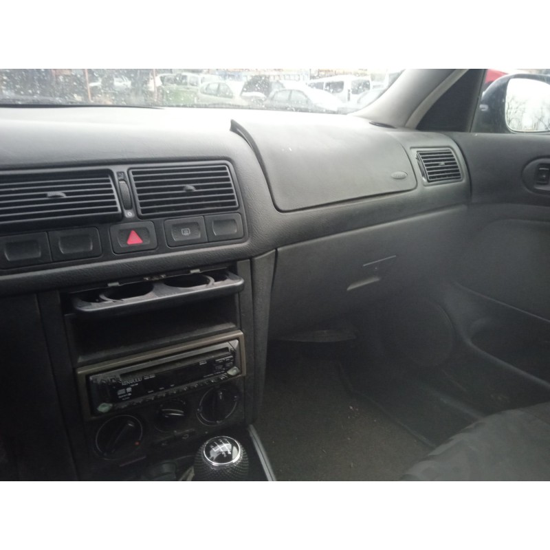 volkswagen golf iv (1j1) del año 1999