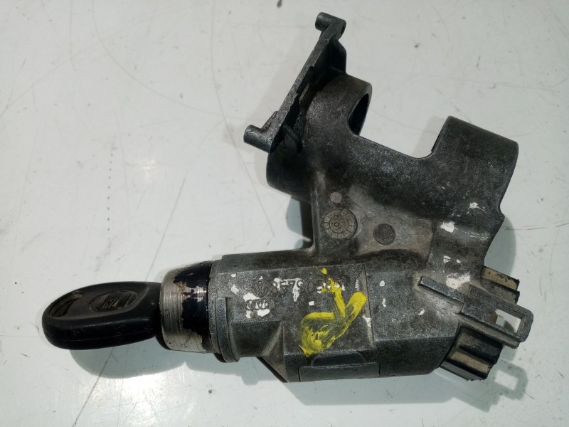 Recambio de conmutador de arranque para volkswagen polo berlina (6n1) 1.4 referencia OEM IAM 357905851  