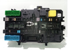 Recambio de caja reles / fusibles para opel astra h station wagon (a04) 1.9 cdti (l35) referencia OEM IAM 13222173  