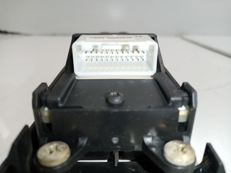 Recambio de mando elevalunas delantero izquierdo para toyota corolla verso (zer_, zze12_, r1_) 2.0 d-4d (cur10_) referencia OEM 