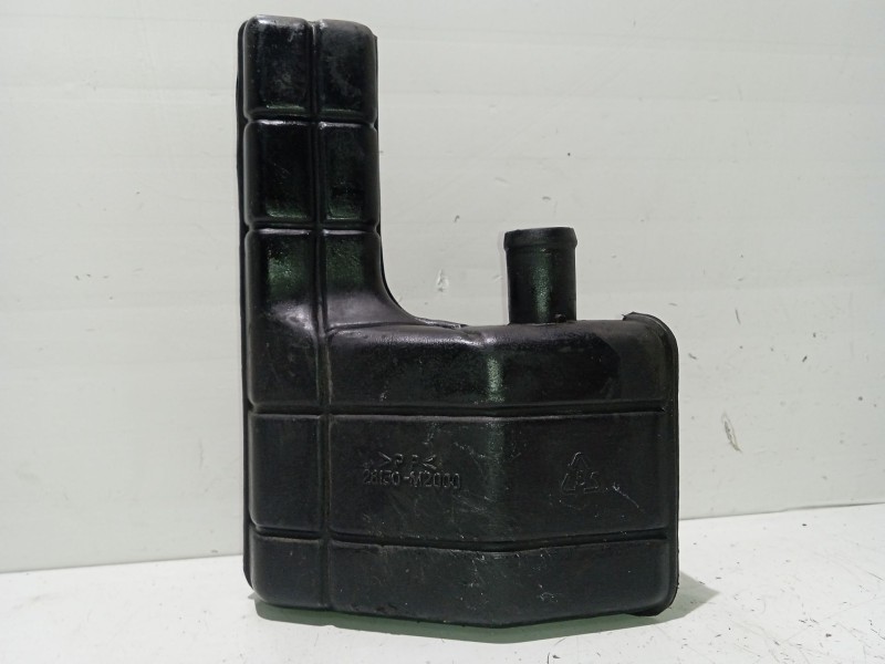 Recambio de caja filtro de aire para kia joice ls referencia OEM IAM 28130M2000  