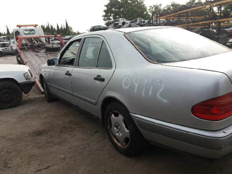 mercedes clase e (w210) berlina diesel 2.9 turbodiesel cat   |   0.95 - 0.02 | 1995 - 2002 | 129 cv / 95 kw del año 1995