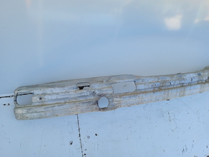 Recambio de refuerzo paragolpes delantero para bmw serie 5 berlina (e39) 520i exclusive referencia OEM IAM 51118245858  