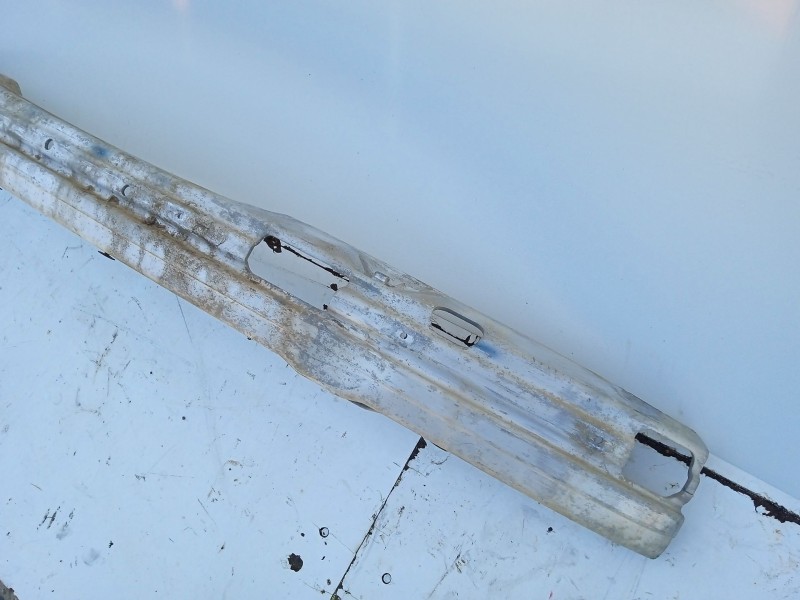 Recambio de refuerzo paragolpes delantero para bmw serie 5 berlina (e39) 520i exclusive referencia OEM IAM 51118245858  