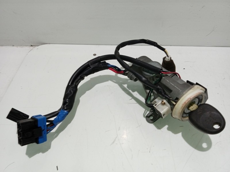 Recambio de conmutador de arranque para kia joice ls referencia OEM IAM 81905M3H00  