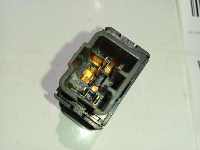 Recambio de interruptor para kia joice ls referencia OEM IAM 93700M2400  