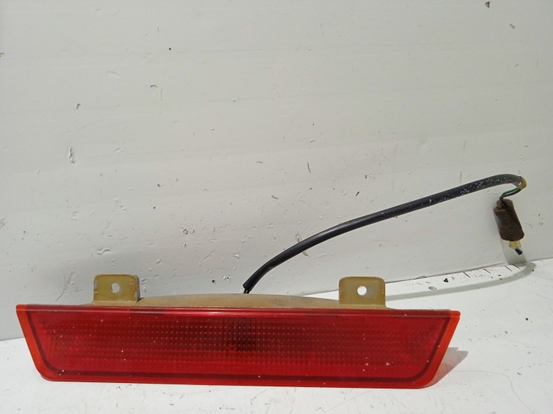 Recambio de luz central de freno para kia joice ls referencia OEM IAM 92700M2010  