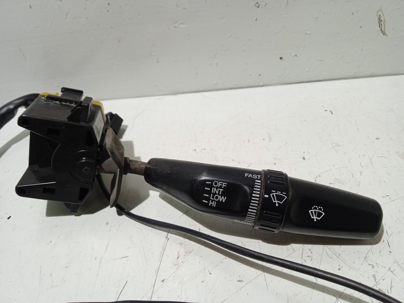 Recambio de mando limpia para kia joice ls referencia OEM IAM 50131A3220  