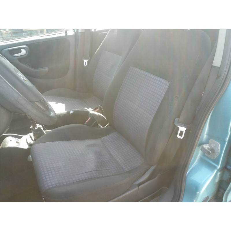 opel corsa c 1.3 16v cdti cat (z 13 dt / ln9)   |   0.03 - ... | 2003 | 69 cv / 51 kw del año 2003