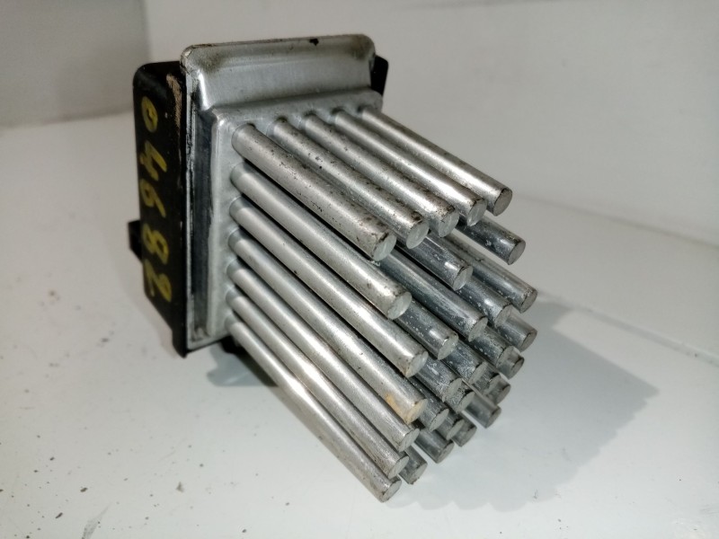 Recambio de resistencia calefaccion para audi a6 berlina (4b2) 2.5 tdi referencia OEM IAM 4B0820521  