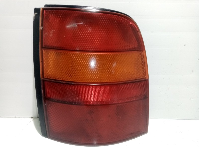 Recambio de piloto trasero derecho para nissan micra (k11) 1.0 16v cat referencia OEM IAM B65505F301   Recambio de piloto trasero derecho para nissan micra (k11) 1.0 16v cat referencia OEM IAM B65505F301