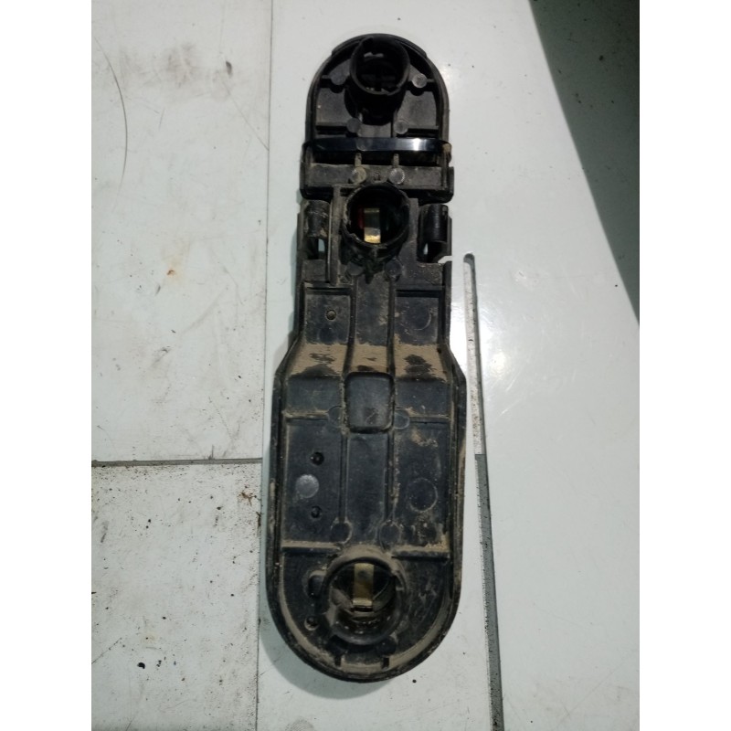 Recambio de portalamparas para nissan micra (k11) 1.0 16v cat referencia OEM IAM    Recambio de portalamparas para nissan micra (k11) 1.0 16v cat referencia OEM IAM