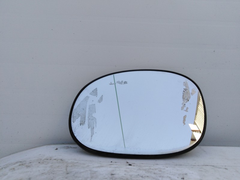 Recambio de cristal retrovisor izquierdo para  referencia OEM IAM   