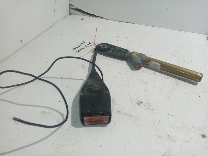 Recambio de pretensor airbag izquierdo para renault megane i fase 2 classic referencia OEM IAM 9463552  