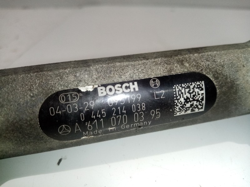 Recambio de rampa inyectora para mercedes-benz clase e (w210) berlina referencia OEM IAM A6110700395  