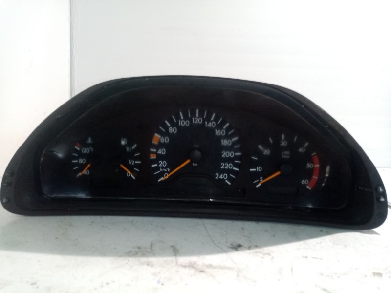 Recambio de cuadro instrumentos para mercedes-benz clase e (w210) berlina referencia OEM IAM   