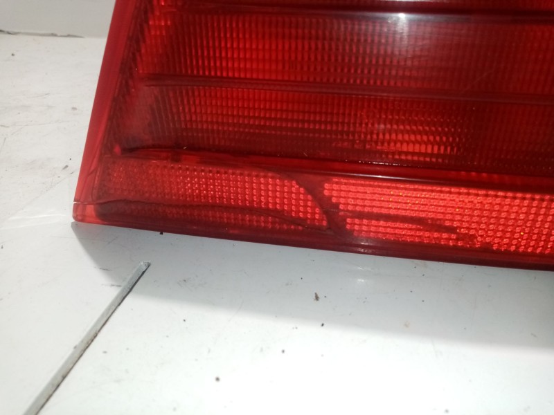 Recambio de piloto trasero derecho para mercedes-benz clase e (w210) berlina referencia OEM IAM A2108204464  