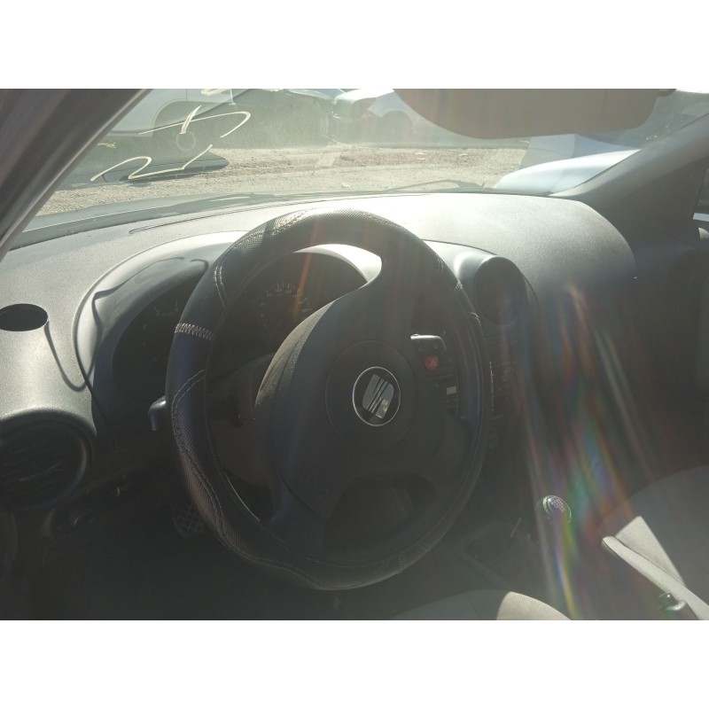 seat ibiza iii (6l1) del año 2003