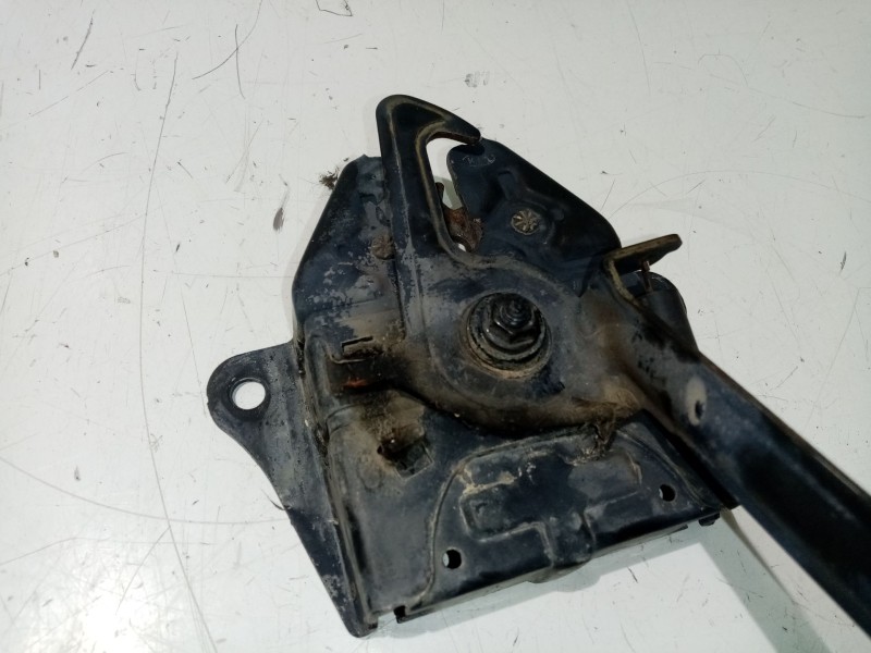 Recambio de cerradura capot para kia sorento 2.5 crdi cat referencia OEM IAM 811303E000  