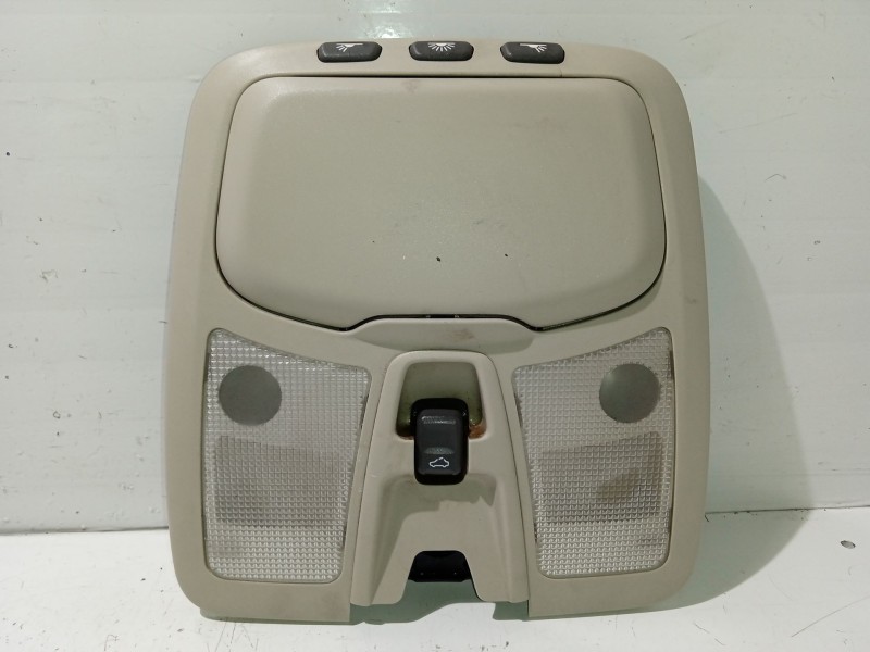 Recambio de luz interior para volvo xc90 t6 geartronic referencia OEM IAM 8685433  
