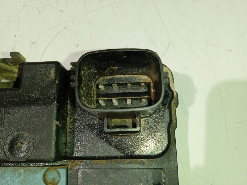 Recambio de cerradura puerta delantera izquierda para volvo xc90 t6 geartronic referencia OEM IAM 30699746  