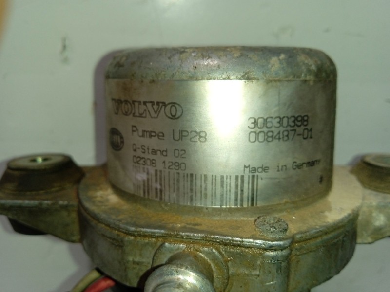 Recambio de depresor freno / bomba vacio para volvo xc90 t6 geartronic referencia OEM IAM 30630398  
